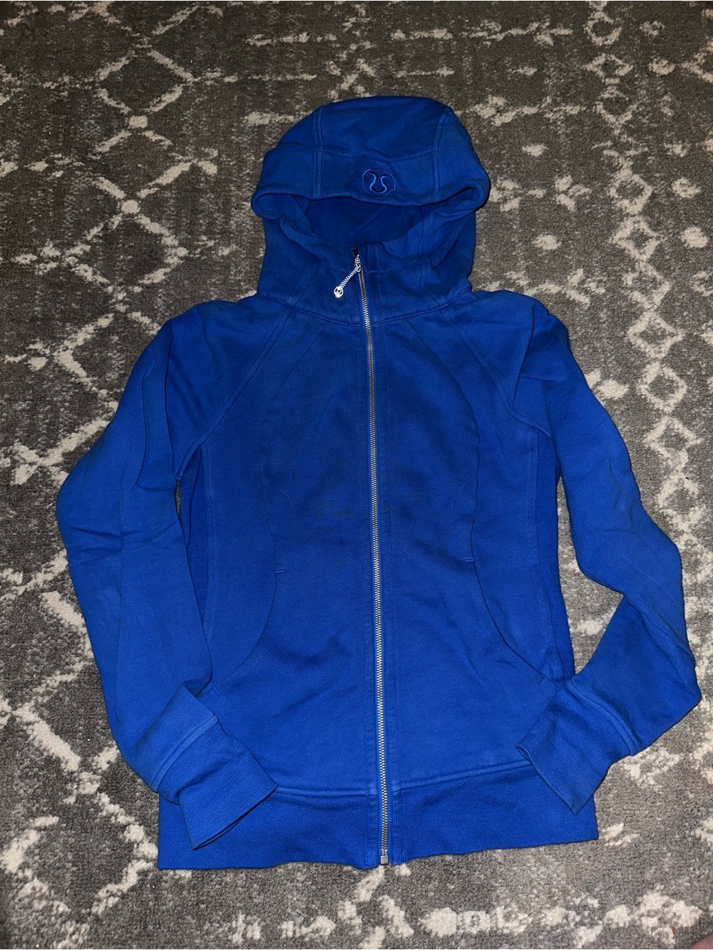 Lululemon scuba full zip hoodie - size 6 Royal Blue